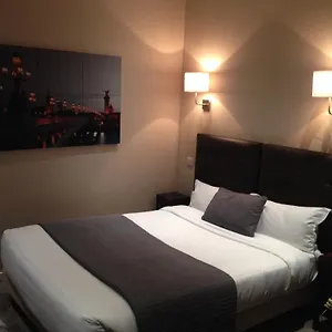 Cosy Monceau 2* París